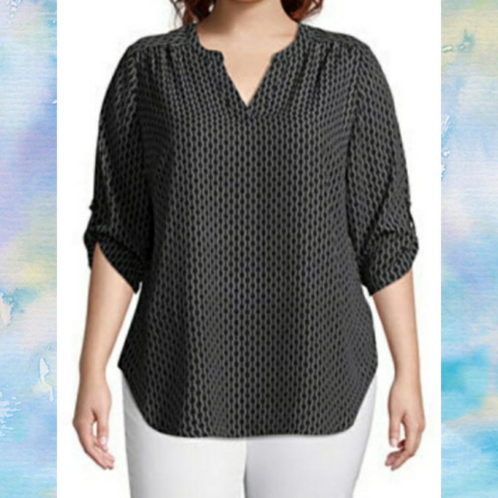 SOLD-Worthington Woman V-neck Woven Tunic